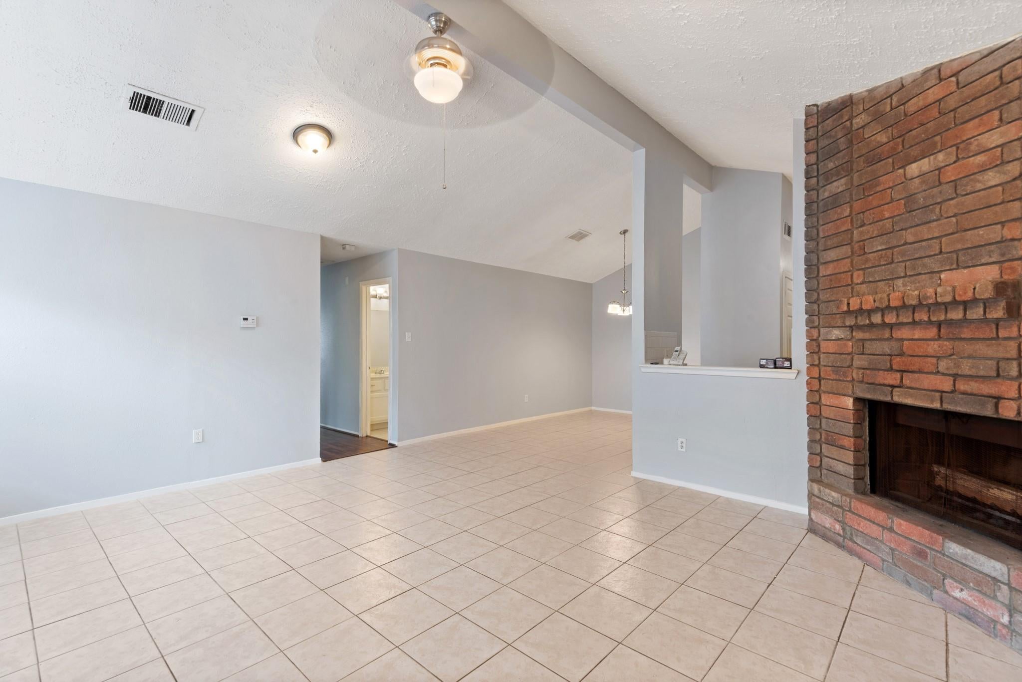 7121 Haven Creek Drive