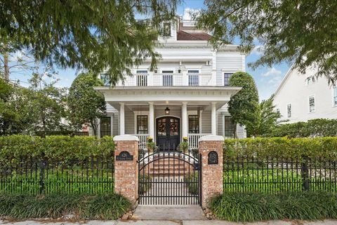 626 E 8th Street Houston TX 77007