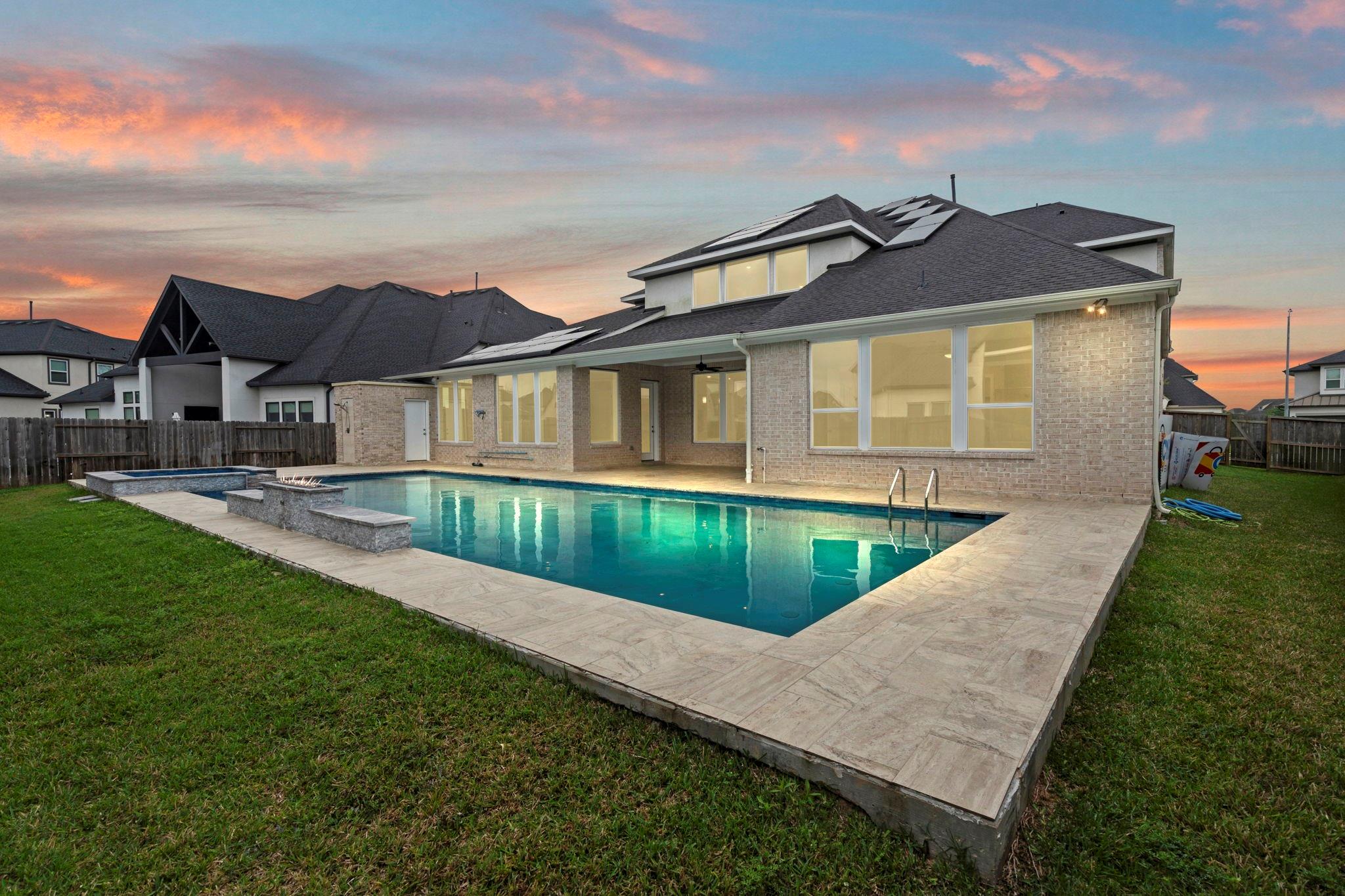 10315 Fountain Shore Drive