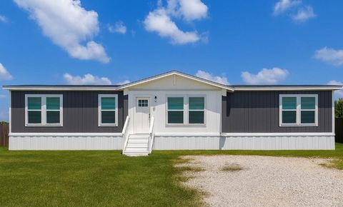 Photo of 401 Road 5701, Cleveland, TX 77327 (MLS # 95447498) Photo of 401 Road 5701, Cleveland, TX 77327 (MLS # 95447498)