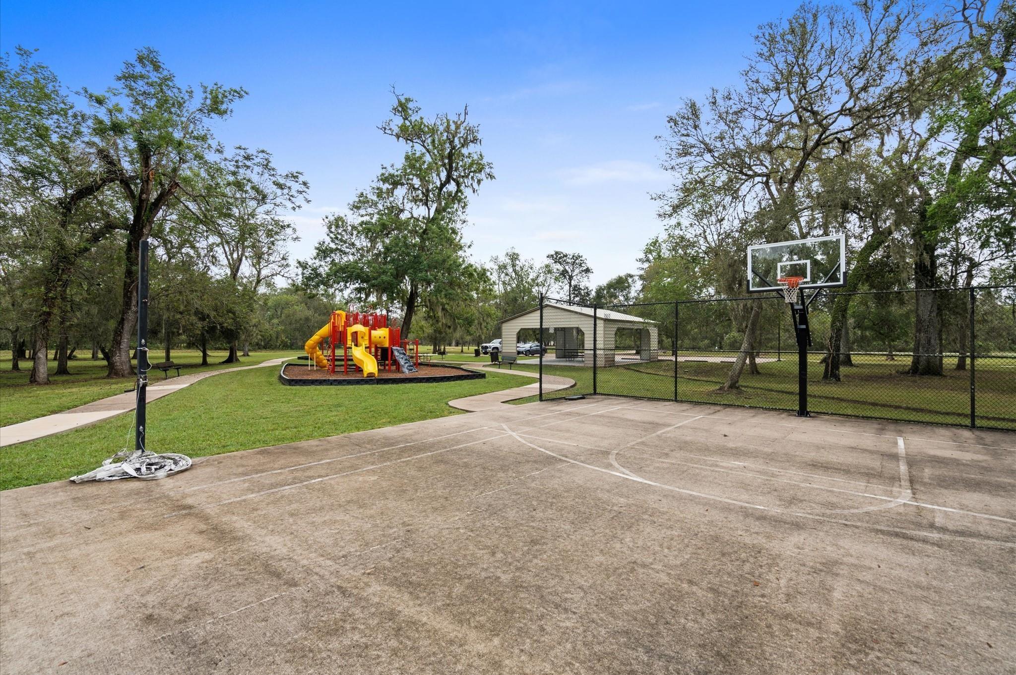 814 Cross Timbers Drive