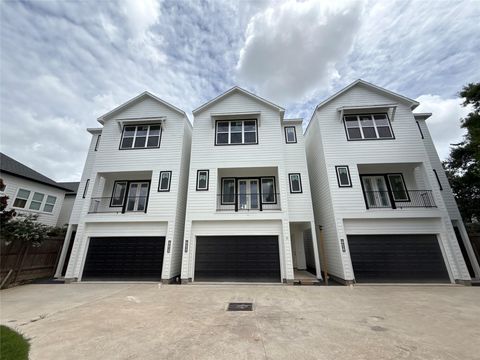 Photo of 9426 Campbell Road #C, Houston, TX 77080 (MLS # 11649686)