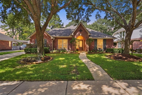 Photo of 22962 Cayman Estate, Conroe, TX 77385 (MLS # 5963311)