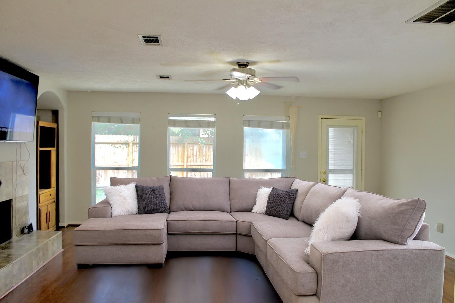 14019 Naples Park Lane