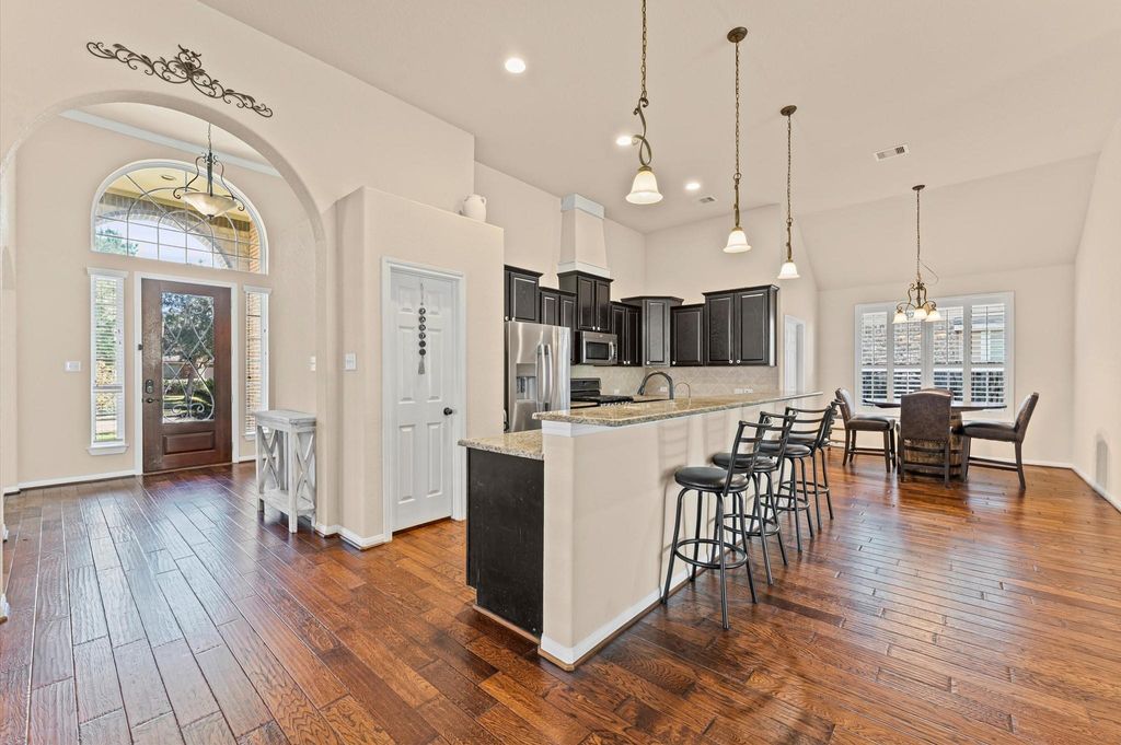 Photo of 13811 Birney Point Lane, Houston, TX 77044 (MLS # 35174011)