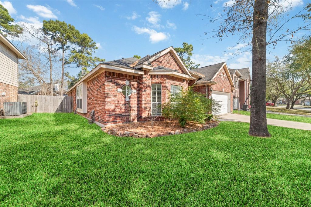 Photo of 20507 Delta Wood Trail, Humble, TX 77346 (MLS # 43871446)