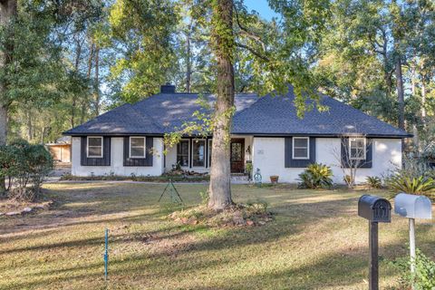 Photo of 127 Sagewood Dr, Spring, TX 77386 (MLS # 33301746)