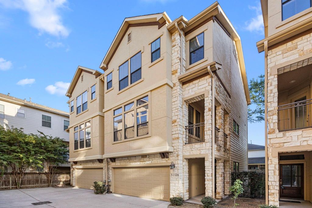 Photo of 5213 Eigel Street #A, Houston, TX 77007 (MLS # 27271519)