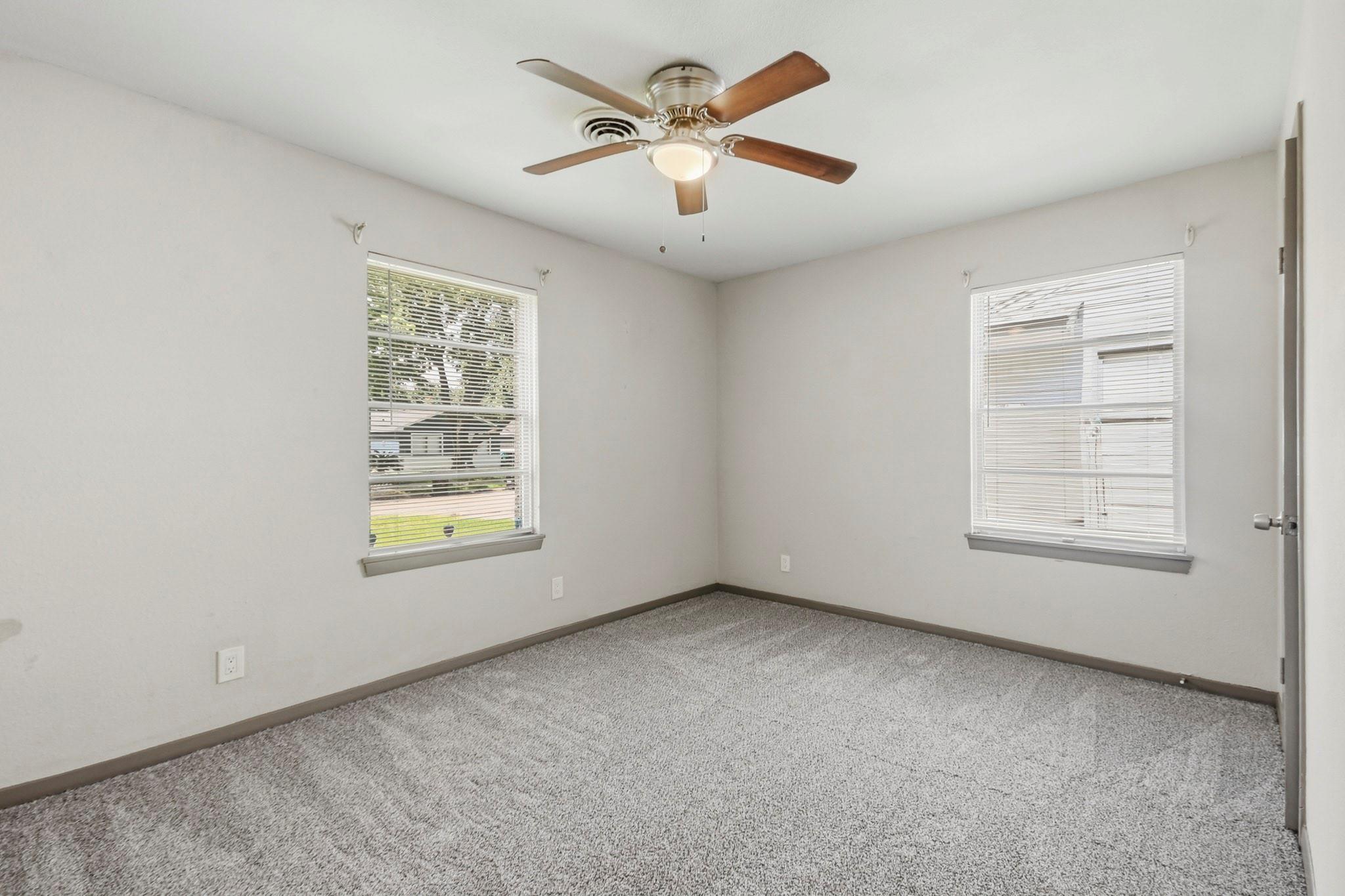 5413 Vae Drive