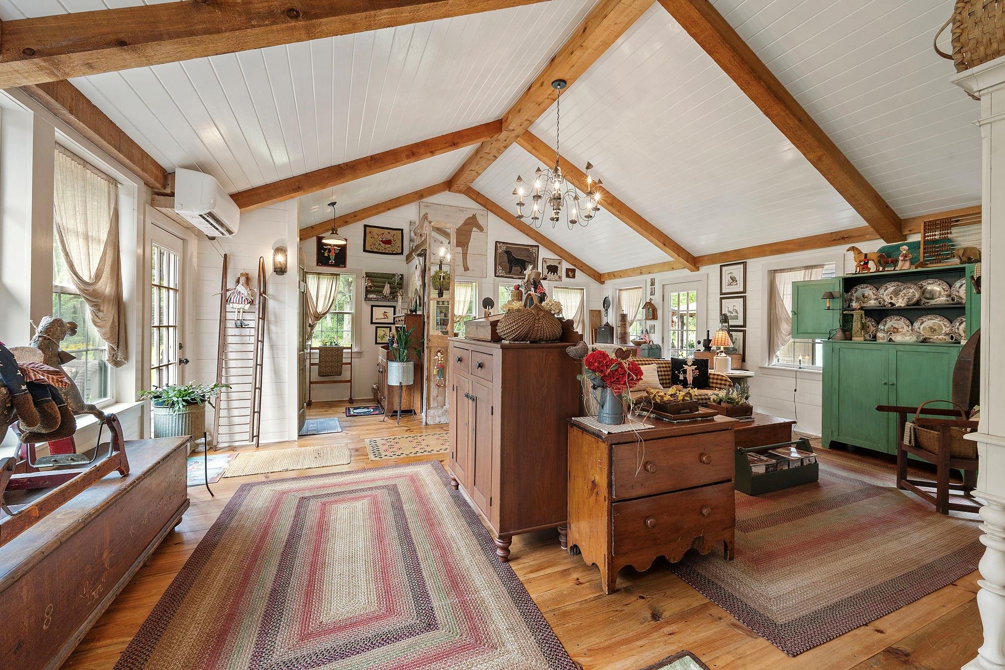 5559 Blue Ridge Drive