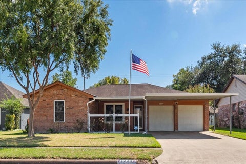 Photo of 1209 E Brown Lane, Deer Park, TX 77536 (MLS # 92770354)