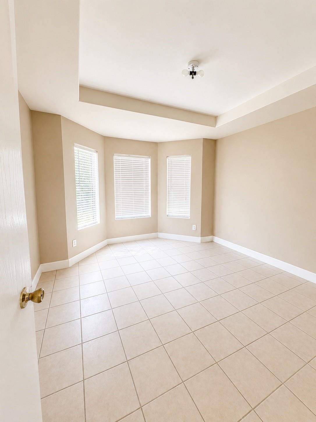 12607 Rio Bravo St