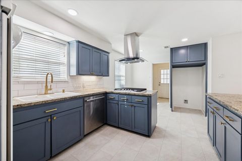 Tiny photo for 5706 Capello Drive, Houston, TX 77035 (MLS # 53937579)