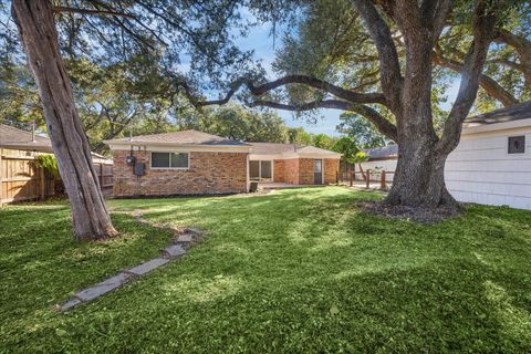 Tiny photo for 5706 Capello Drive, Houston, TX 77035 (MLS # 53937579)
