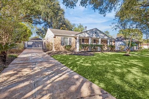 Tiny photo for 5706 Capello Drive, Houston, TX 77035 (MLS # 53937579)
