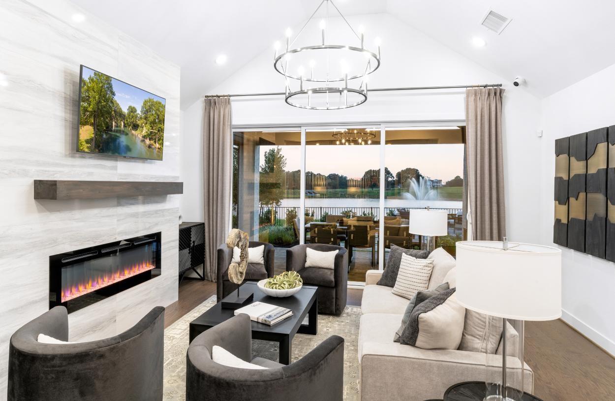 7307 Trail Ridge Drive