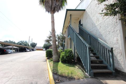 250 El Dorado Boulevard 256 Houston TX 77598