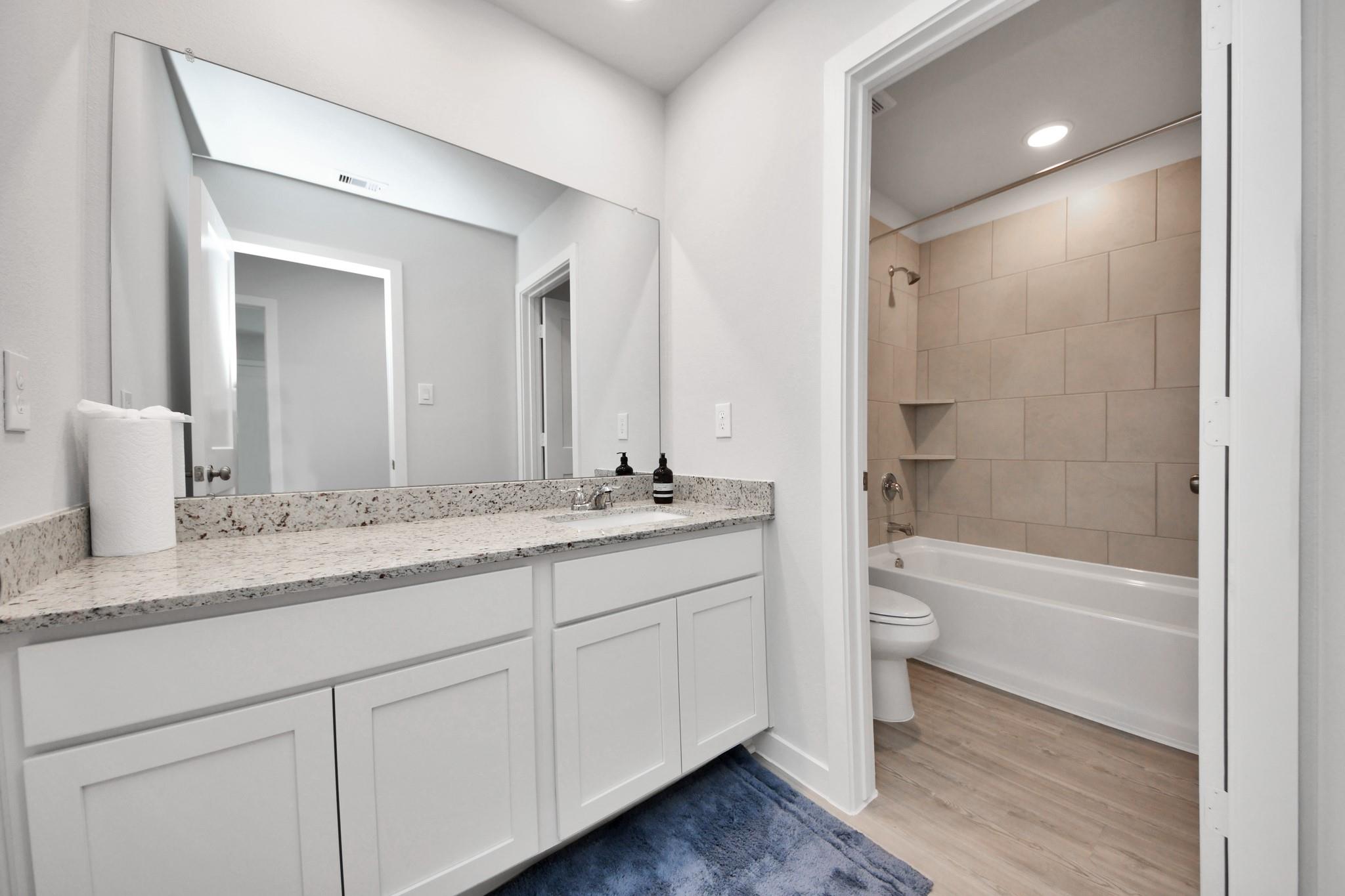 5806 Quest Valley Drive