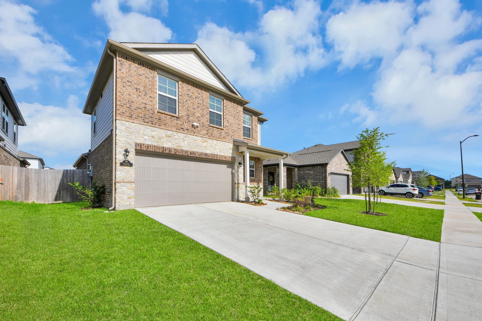 5806 Quest Valley Drive