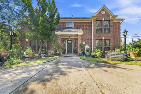 Photo of 217 Baywood Street, Shoreacres, TX 77571 (MLS # 26349372)
