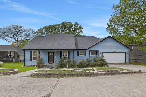 Homes For Sale - 220 Harbour Row Drive<br/> San Jacinto County, Coldspring, TX 77331