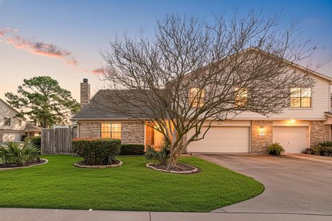 16919 Chapel Pines Drive 128 Spring TX 77379