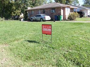 712 W Live Oak Street