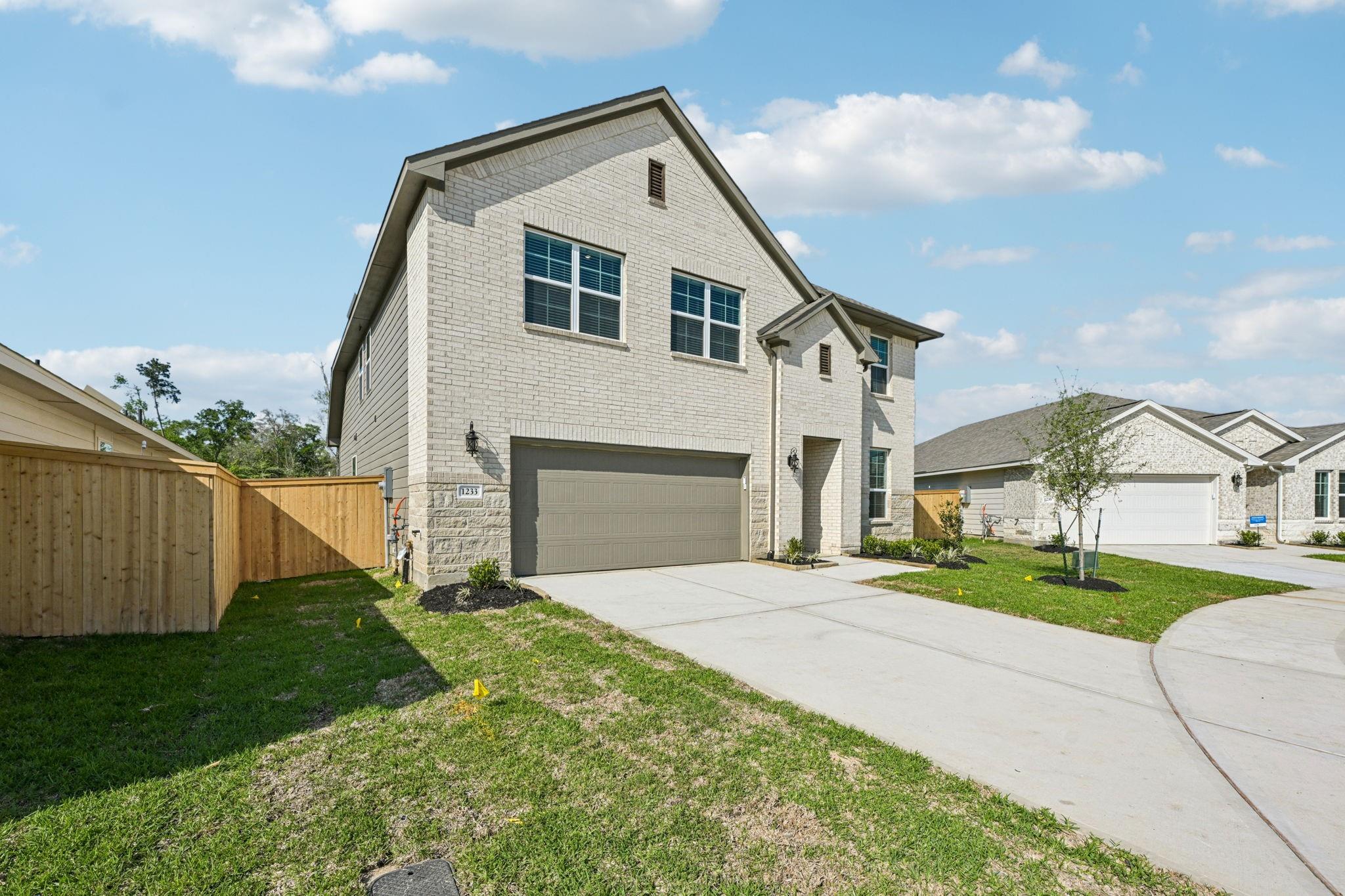 1233 Corsica Cliffs Drive