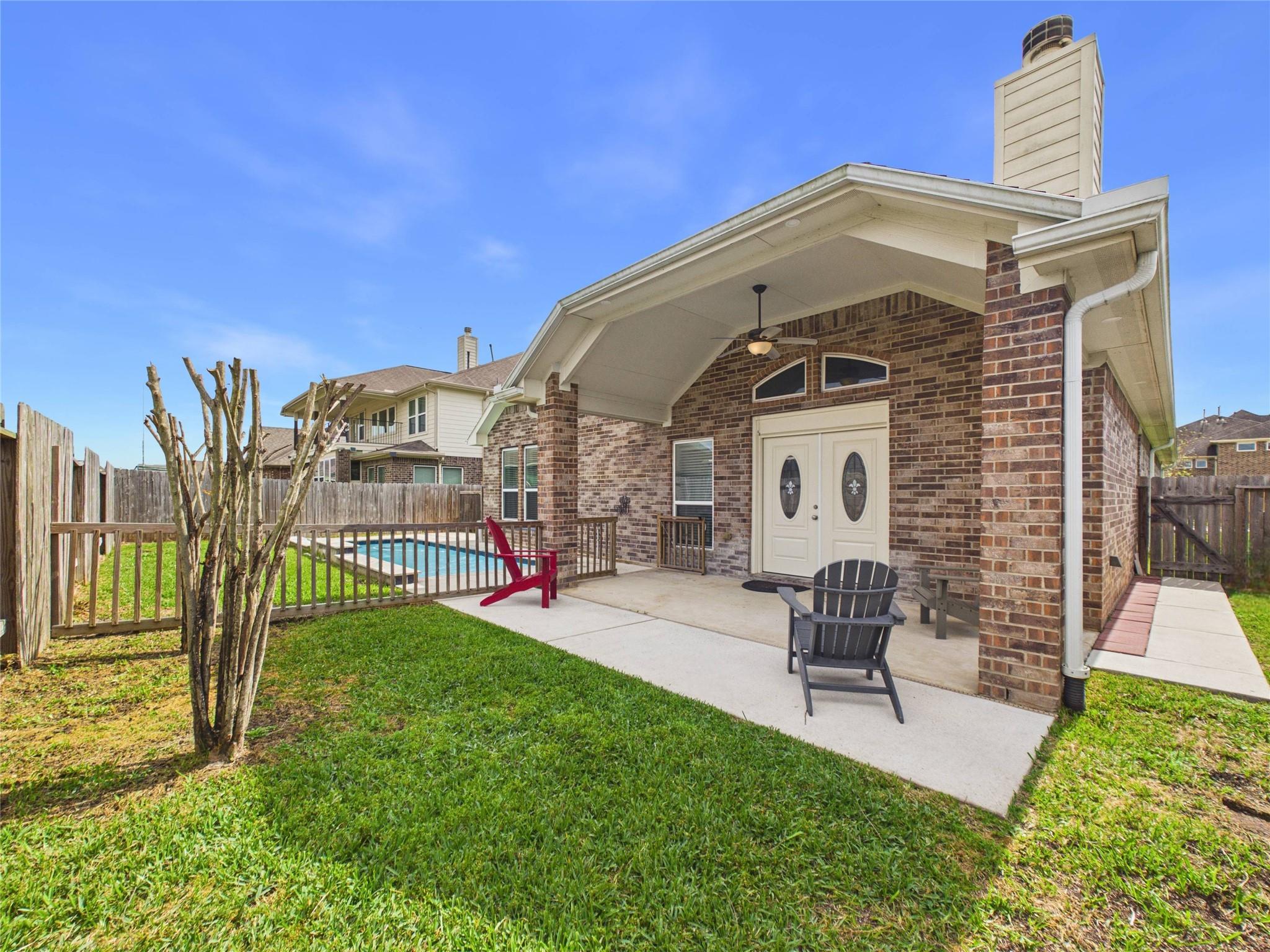 401 W Bend Drive