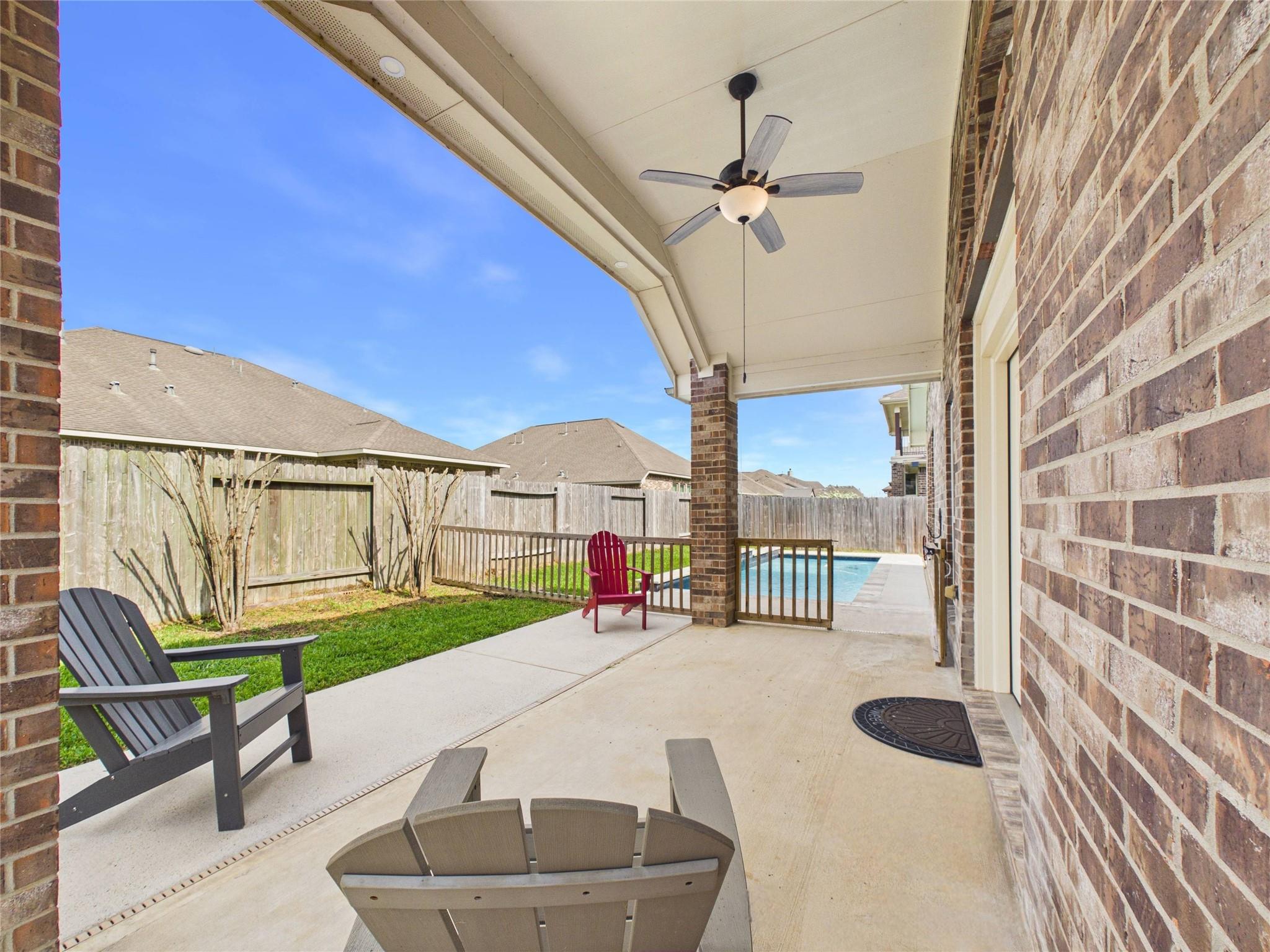 401 W Bend Drive