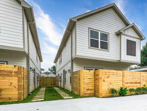 Photo of 785 Fortune Street #B, Houston, TX 77088 (MLS # 27536428)