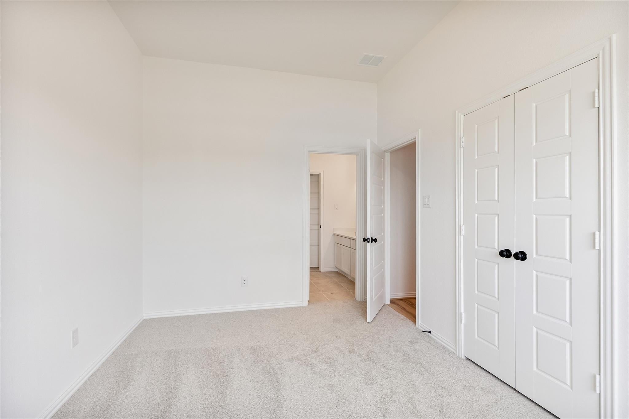 2802 Caspian Creek Lane
