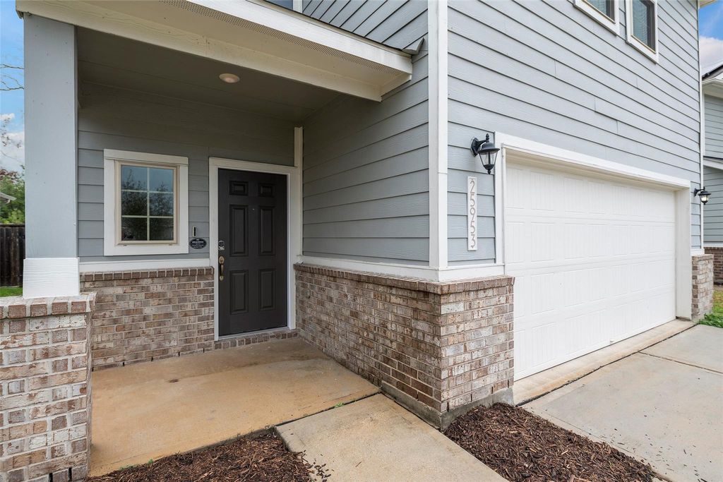 Photo of 25953 Northpark Birch Drive, Porter, TX 77365 (MLS # 21499735)
