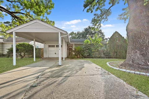 Photo of 5314 Angelo Street, Houston, TX 77009 (MLS # 81794318)