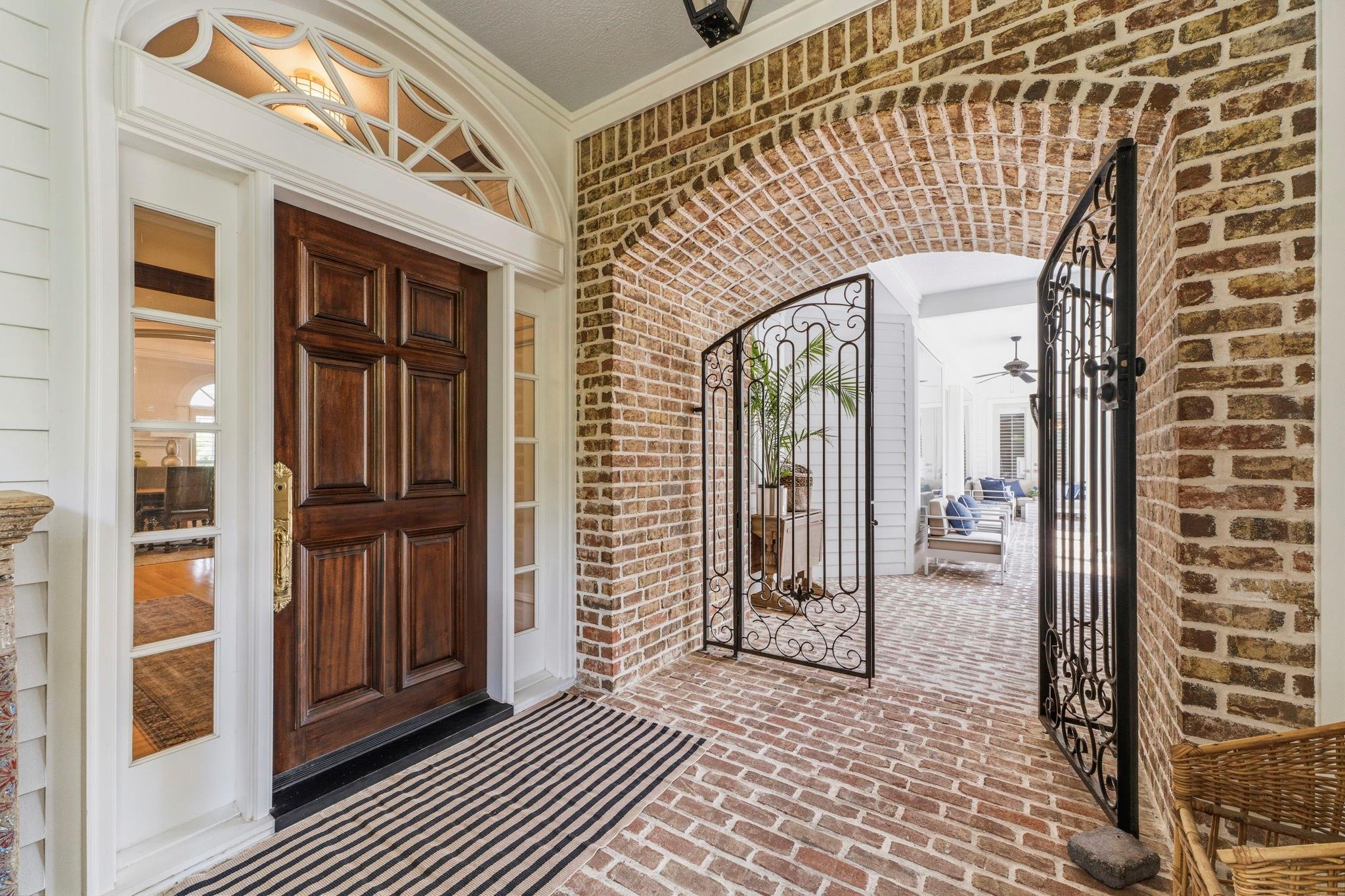 18 Dappled Sun Place