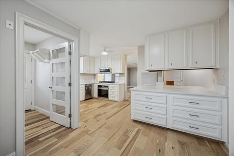 Tiny photo for 10422 Raritan Drive, Houston, TX 77043 (MLS # 31561607)