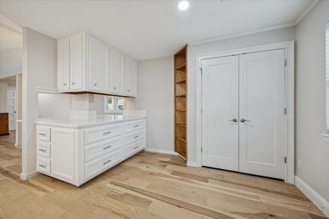 Tiny photo for 10422 Raritan Drive, Houston, TX 77043 (MLS # 31561607)