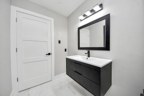 Tiny photo for 7822 Maple Tree Drive, Houston, TX 77088 (MLS # 17095730)