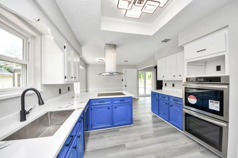 Tiny photo for 7822 Maple Tree Drive, Houston, TX 77088 (MLS # 17095730)