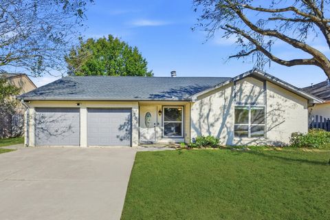 Photo of 9203 Kirkmont Drive, Houston, TX 77089 (MLS # 36817321)