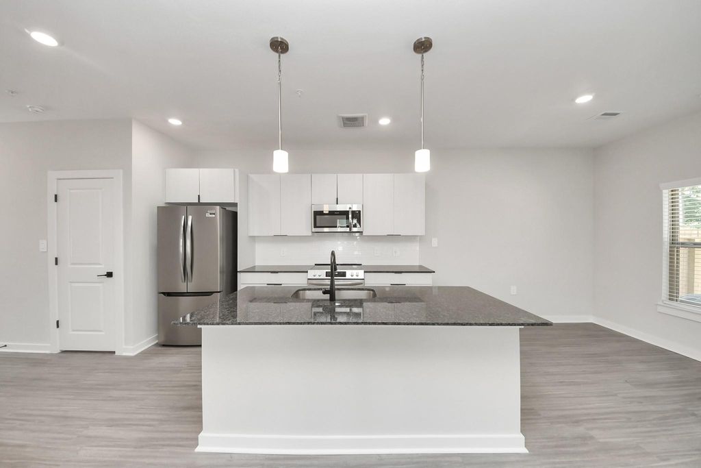 Photo of 7711 Longmire Road #195, Conroe, TX 77304 (MLS # 88366310)