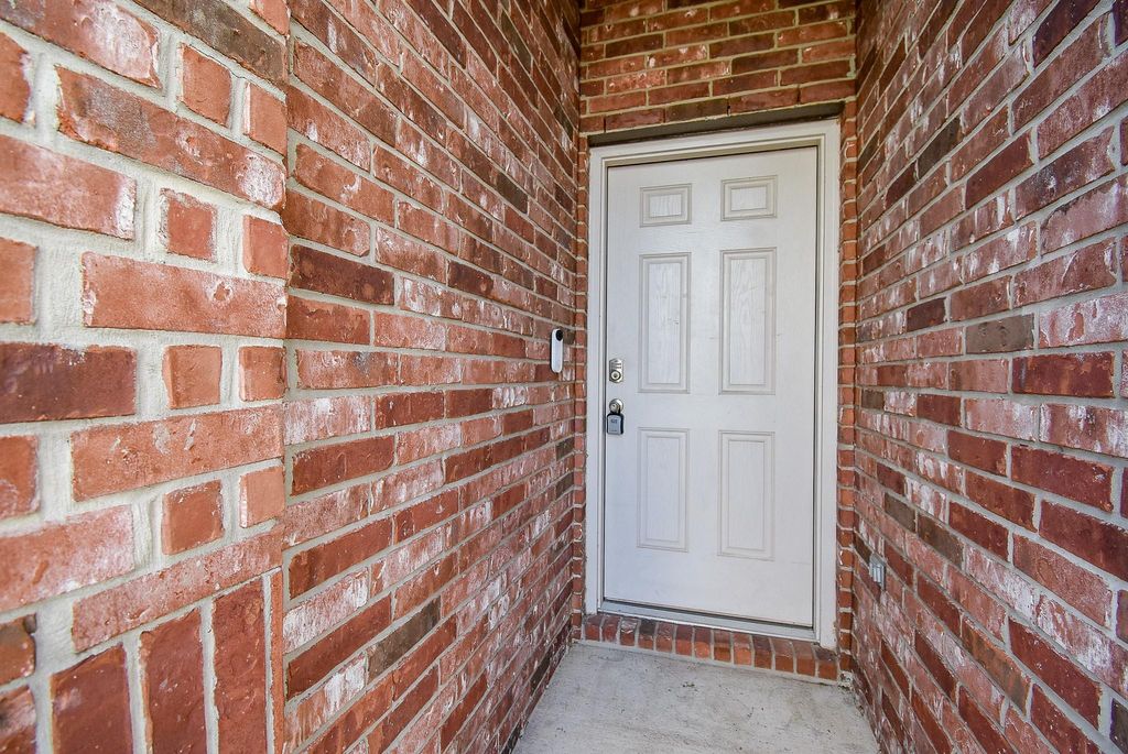 Photo of 5530 Redwood Summit Lane, Katy, TX 77449 (MLS # 30629695)