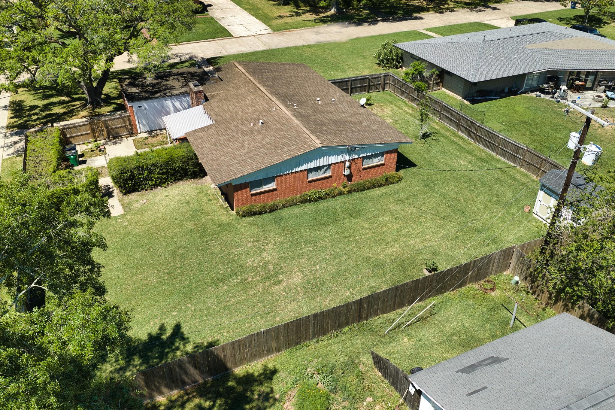 10 Palm Place