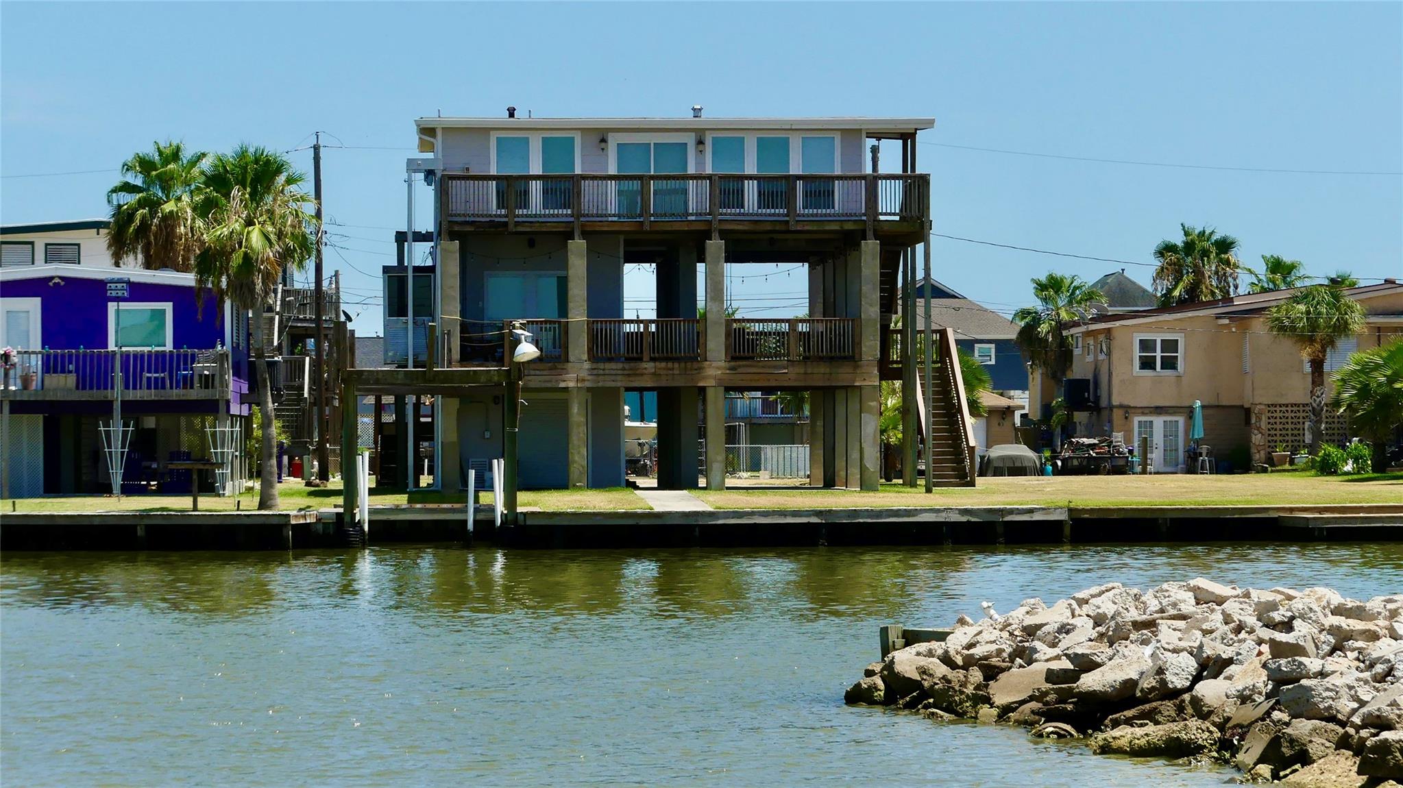 58 Lakeside Drive