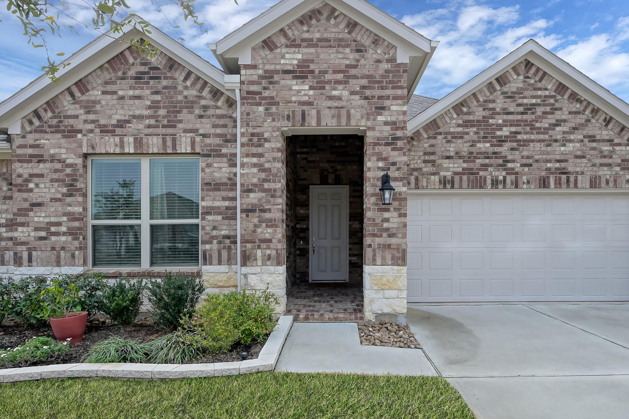 20147 Clear Ridge Lane