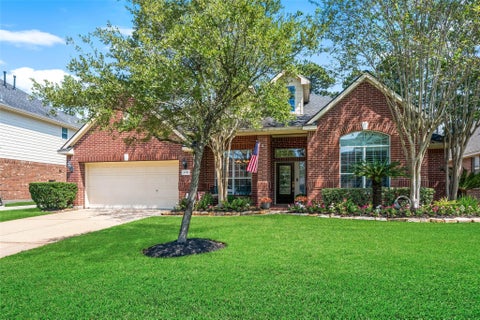 Photo of 6710 Pinetop Glen Lane, Spring, TX 77379 (MLS # 20371382)