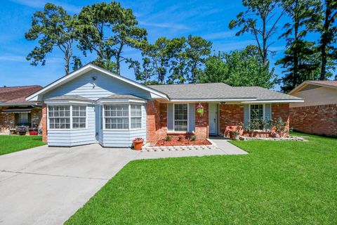 Photo of 7414 Battlewood Drive, Houston, TX 77040 (MLS # 52931773)