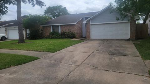 Photo of 3030 Shawnee Drive, Sugar Land, TX 77479 (MLS # 89006026)