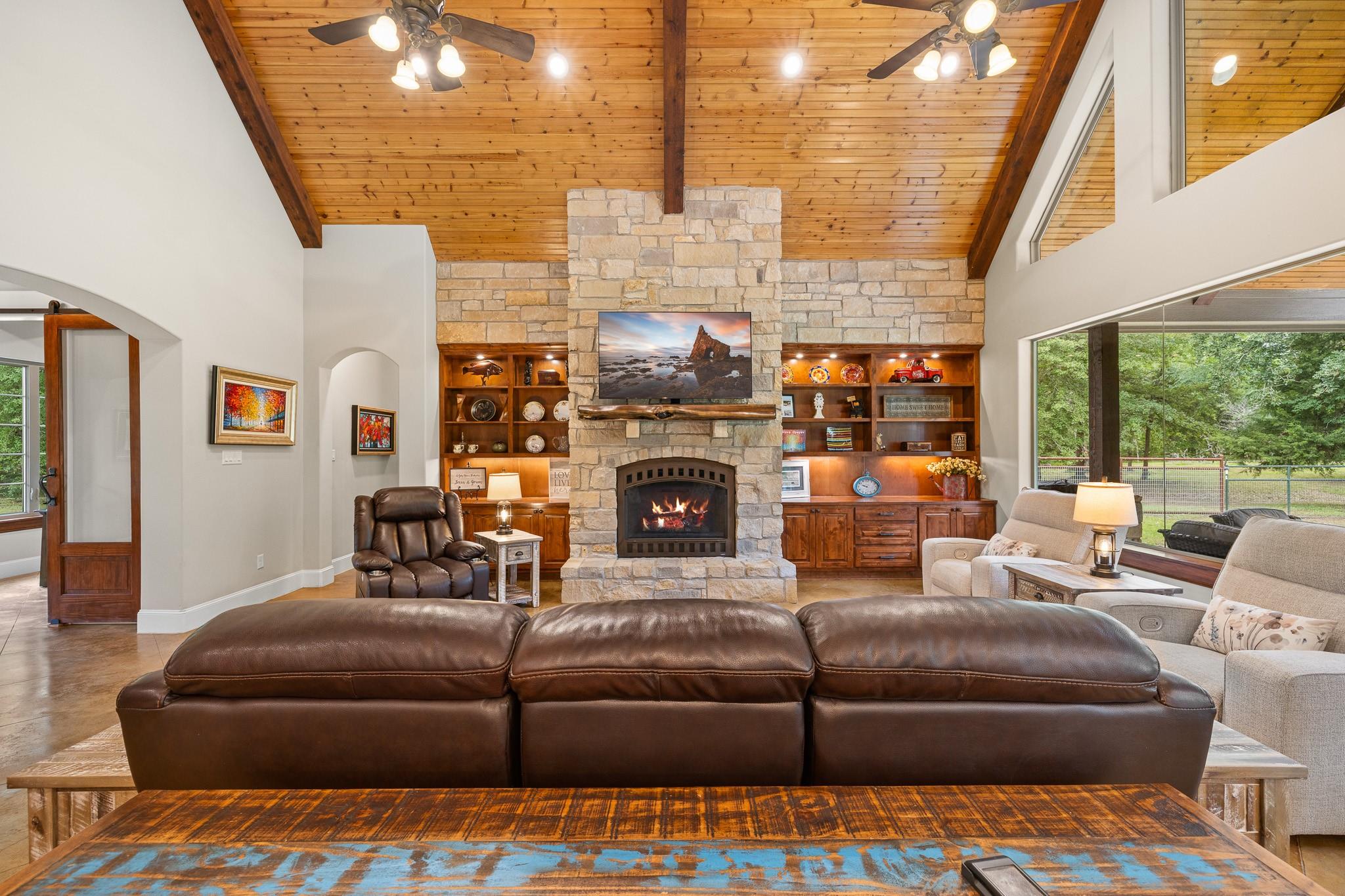3906 County Road 157