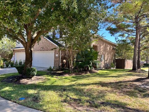 Photo of 5302 Canyon Hollow Drive, Houston, TX 77084 (MLS # 2337132)